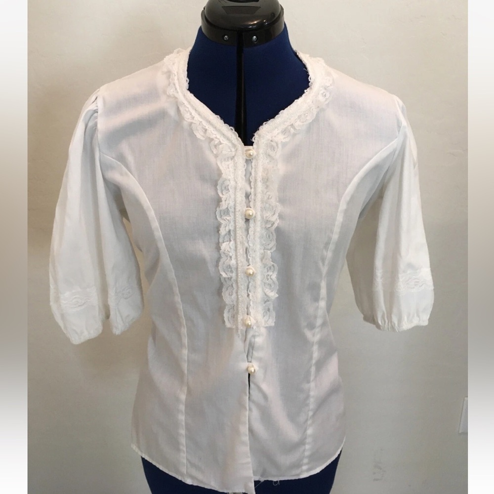 Women's White Lg Vintage Victorian Feminine Cotton Lace/bead trim Blouse Size 42